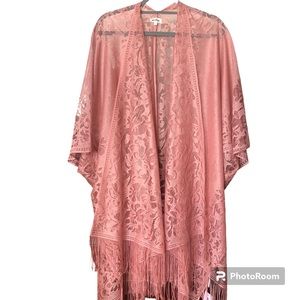 Anthropologie Kindred Lace Crochet Kimono Ruana Cardigan Caftan Cape Overpiece